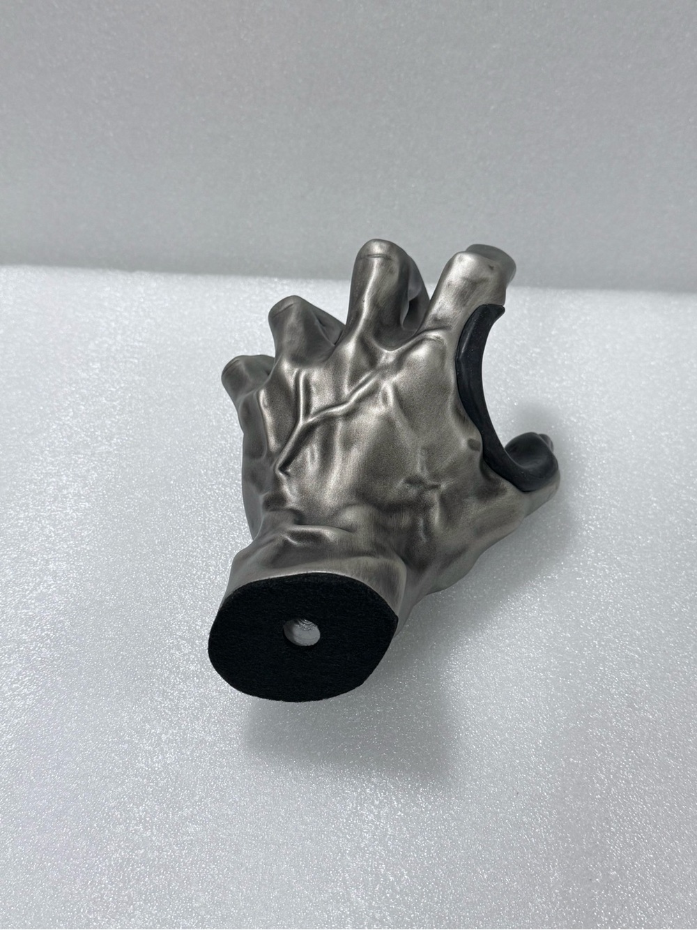 GuitarGrip Hand Shaped Wall Mounted Guitar Hanger, Silver - Picture 9 of 11